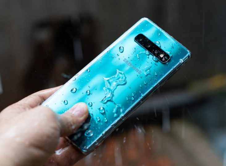 从5999降至3699，超声波指纹+骁龙855，三星清仓了