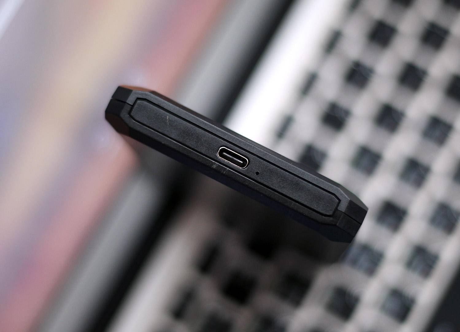 别让好看的硬盘藏起来，Yottamaster透明硬盘盒图赏