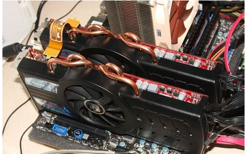 设置双显卡交火的方法