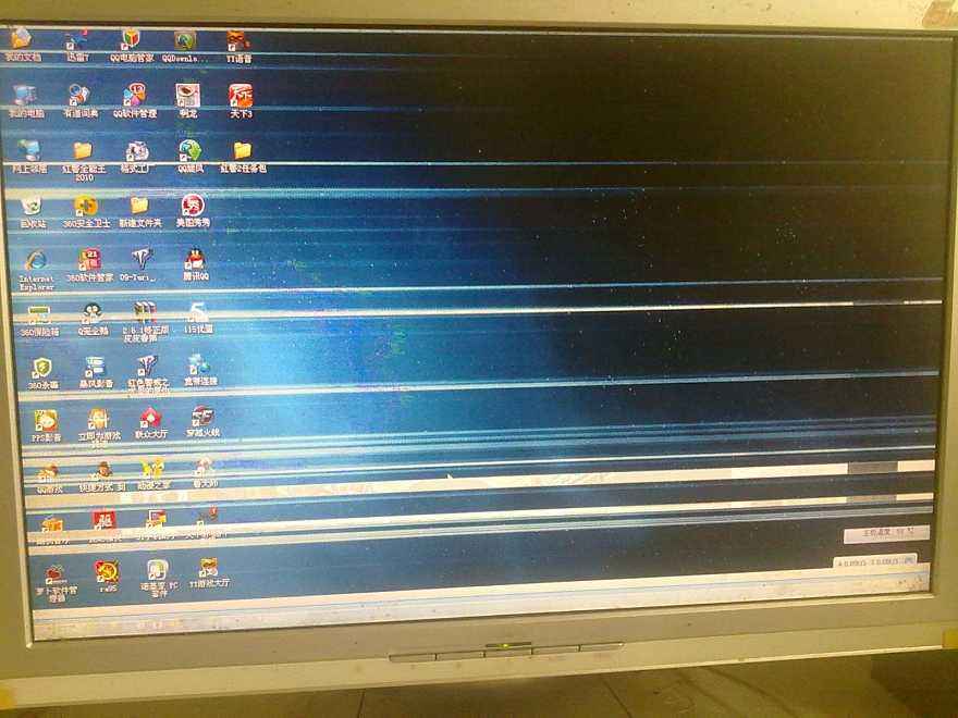 显示器常见故障大盘点！平时使用不规范，出现黑屏两行泪