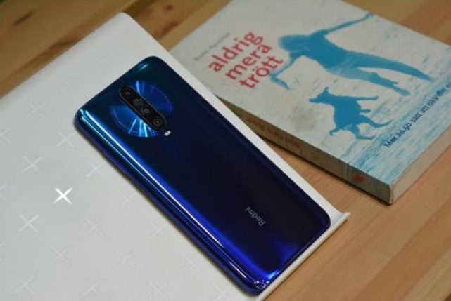 同为双模5G新机，售价只差100元，红米K30和realme X50谁更强？