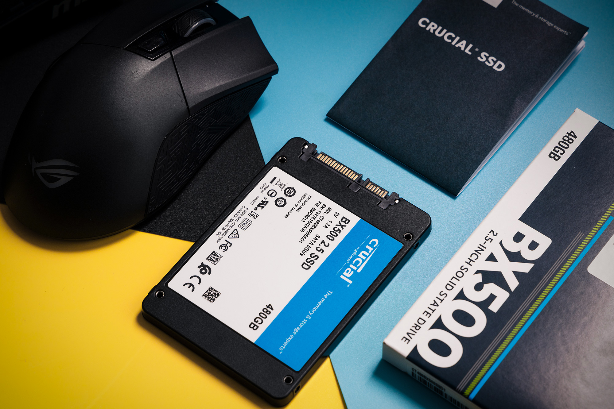 原厂就是自信，英睿达BX500 SSD帅照