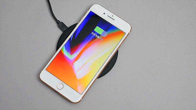 卡习惯了还是真的流畅？使用了三年iPhone8，真的不吐不快