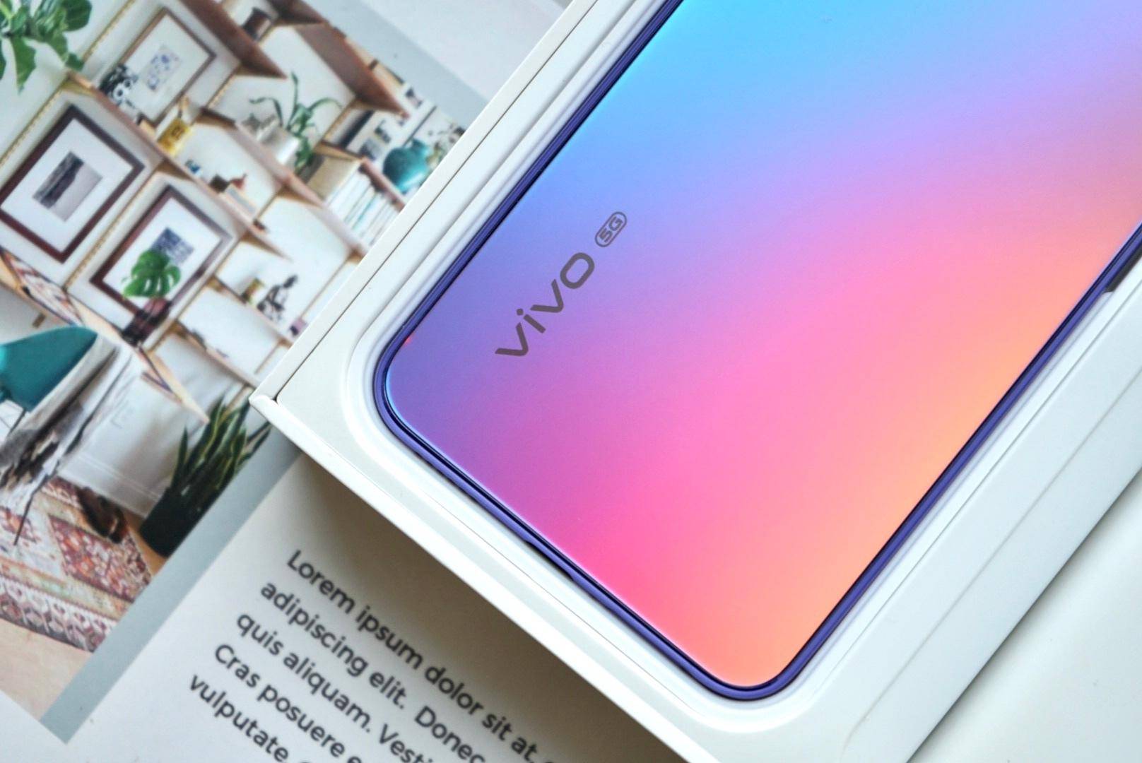 轻薄度和时尚感全面升级，vivo S7带来全新体验