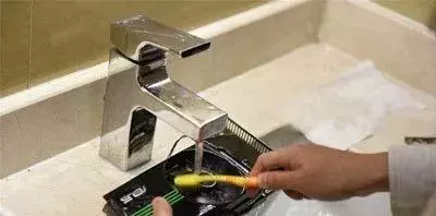 电脑硬件太贵买不起？教你捡垃圾