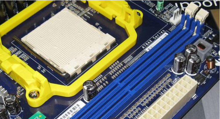 主板型号怎么看？