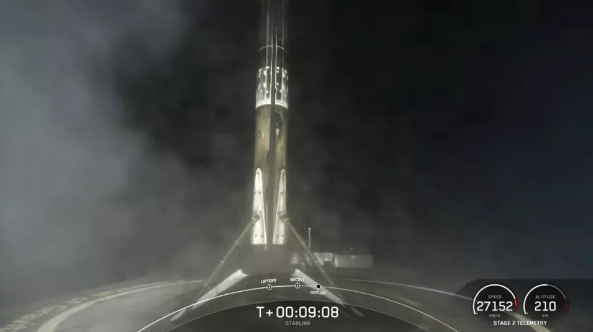 SpaceX 发射 49 颗星链互联网卫星,总数已超过 2000 颗 SpaceX