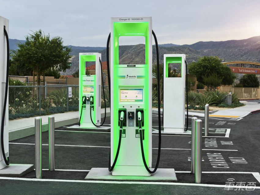 大众 CEO 夸下海口:搞智能电动汽车将以软件定胜负,2030 年定能摘掉方向盘