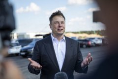 福布斯：特斯拉 CEO 马斯克首次登顶美国富豪榜首
