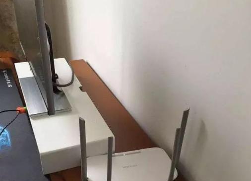 维修师傅：用路由器时，不注意这“3点”，就算百兆宽带也变龟速